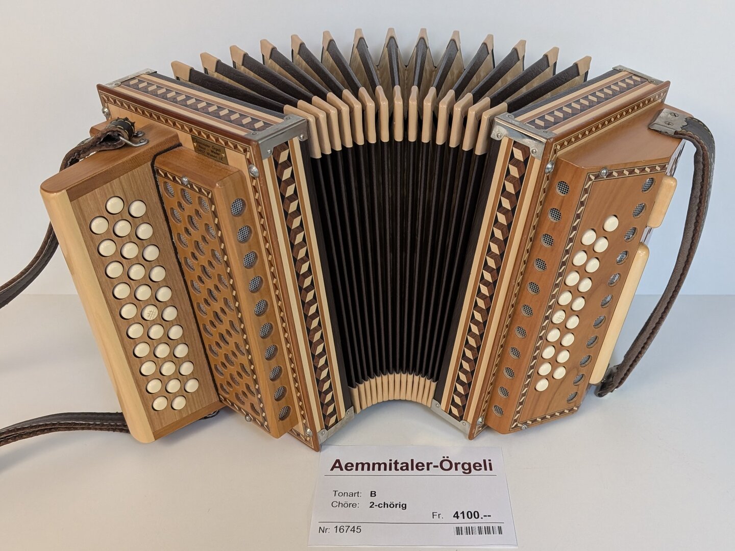Aemmitaler-Örgeli Nr. 16745